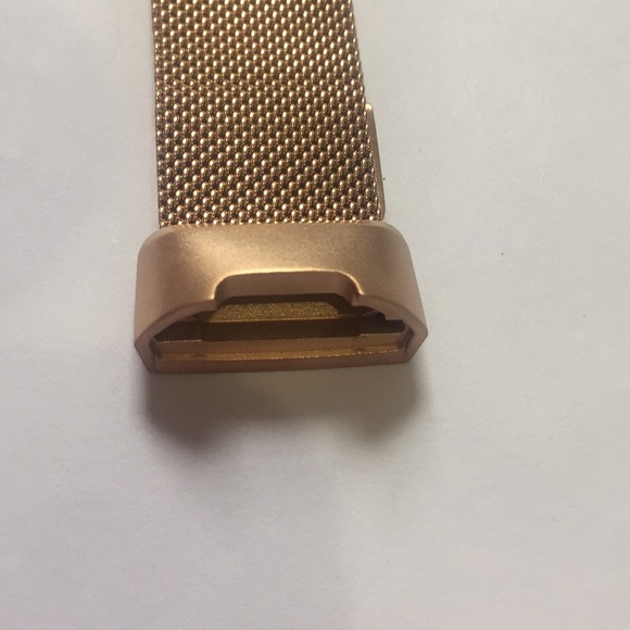 🛍 Fitbit Charge 3 Rose Gold Large Stainless Steel - Picture 7 of 7